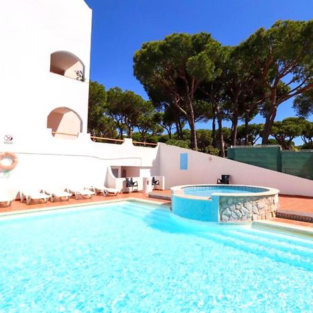 Casa Falesia T2 - Garden View - 5 Min From The Beach - Wifi Olhos de Agua  Bagian luar foto